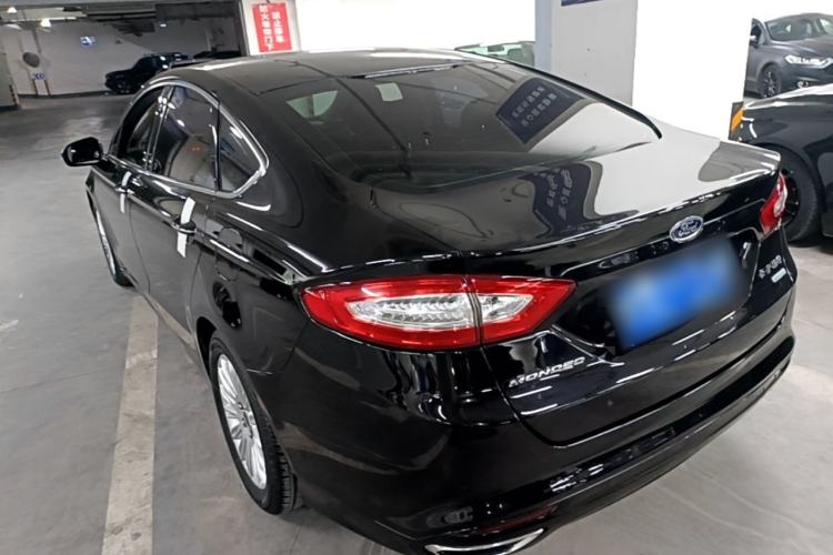 Used Ford Mondeo 2013 2.0L GTDi 200 Fashion Edition Rear Left 45 Deg