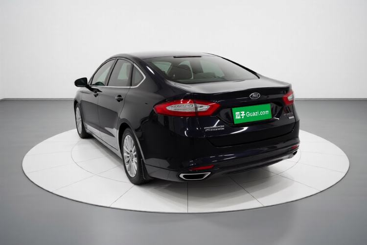 Used Ford Mondeo 2013 2.0L GTDi 200 Luxury Model Rear Left 45 Deg