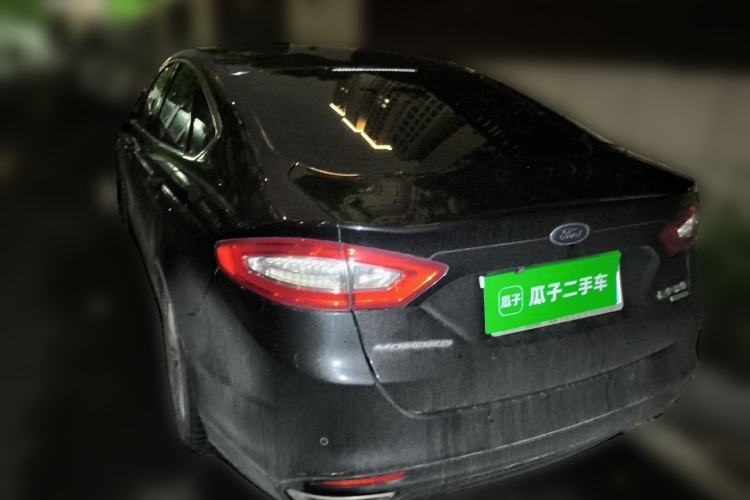 Used Ford Mondeo 2013 2.0L GTDi 200 Luxury Model Rear Left 45 Deg