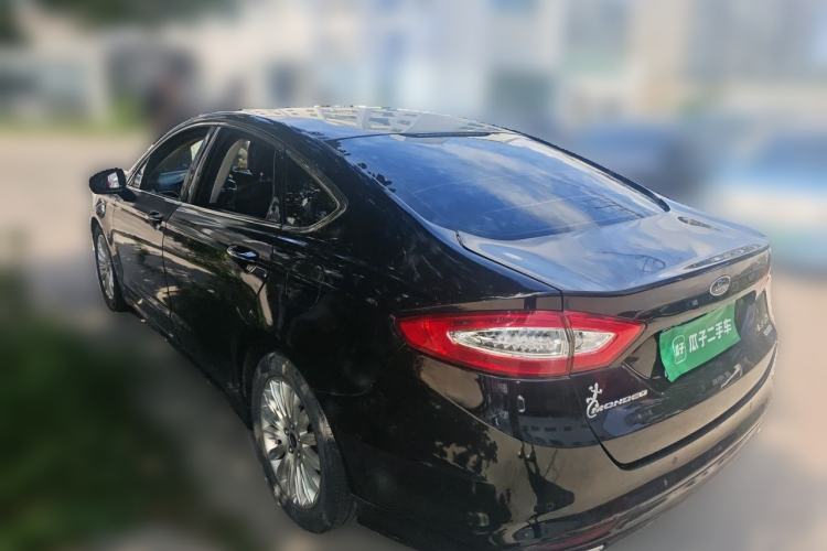 Used Ford Mondeo 2013 2.0L GTDi 200 Luxury Model Rear Left 45 Deg