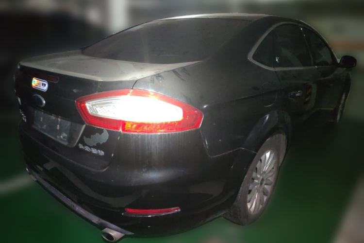 Used Ford Mondeo 2013 2.3L Luxury Model Rear Right 45 Deg