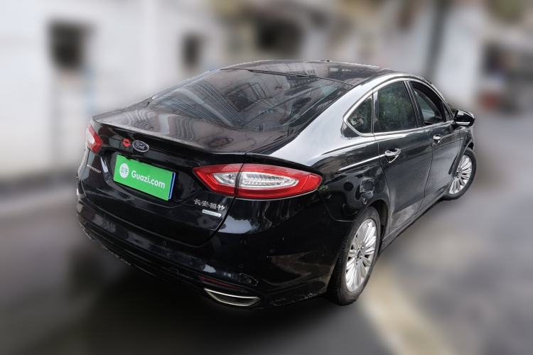 Used Ford Mondeo 2013 2.0L GTDi 200 Fashion Edition Rear Right 45 Deg