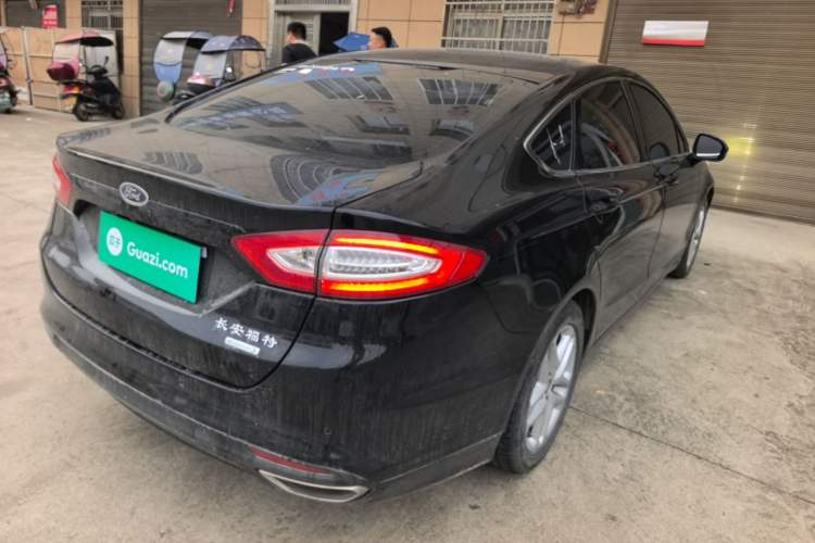 Used Ford Mondeo 2013 1.5L GTDi180 Fashion Edition Rear Right 45 Deg