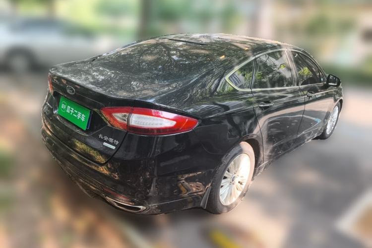 Used Ford Mondeo 2013 2.0L GTDi 200 Fashion Edition Rear Right 45 Deg