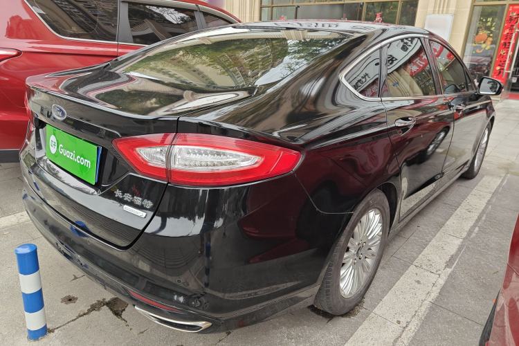 Used Ford Mondeo 2013 2.0L GTDi 200 Fashion Edition Rear Right 45 Deg