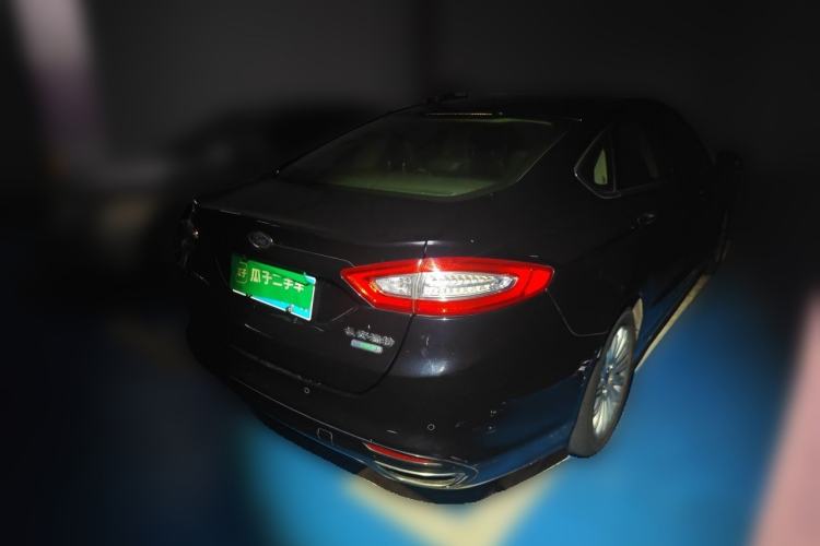 Used Ford Mondeo 2013 2.0L GTDi 200 Fashion Edition Rear Right 45 Deg
