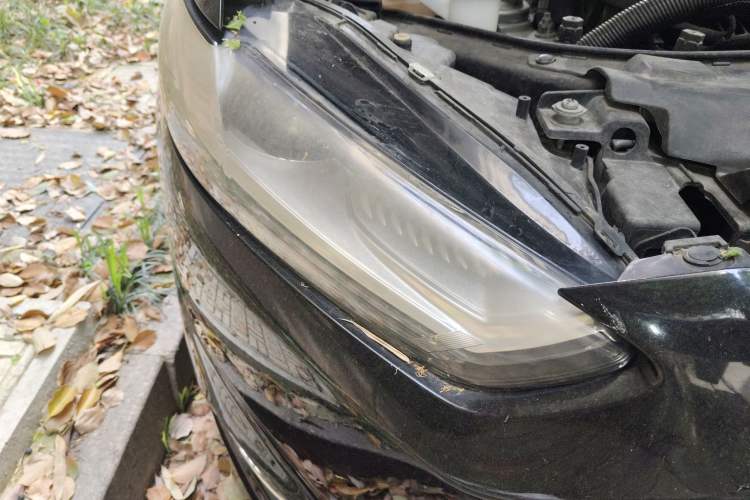 Used Ford Mondeo 2013 1.5L GTDi180 Fashion Edition Right Front Headlight