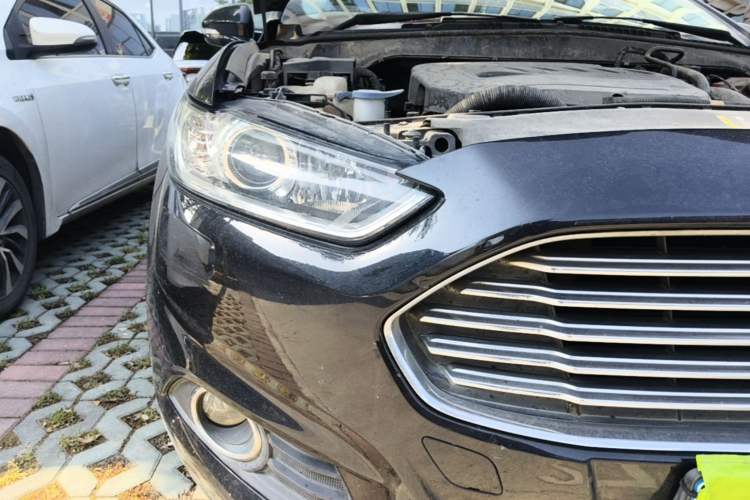 Used Ford Mondeo 2013 1.5L GTDi180 Fashion Edition Right Front Headlight