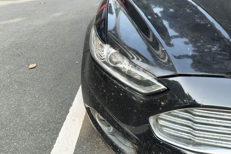 Used Ford Mondeo 2013 1.5L GTDi180 Fashion Edition Right Front Headlight