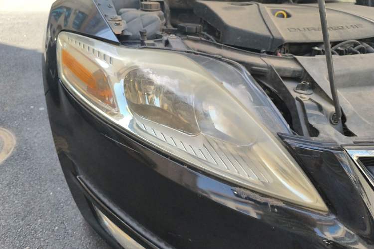 Used Ford Mondeo 2013 2.3L Fashion Edition Right Front Headlight