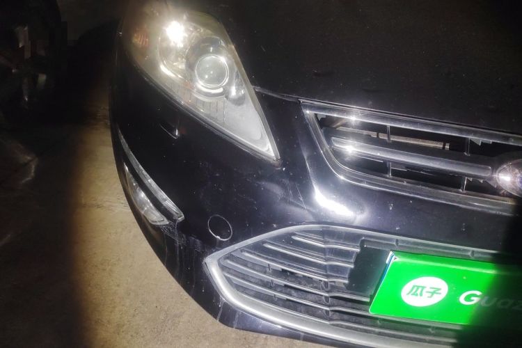 Used Ford Mondeo 2013 2.3L Luxury Model Right Front Headlight