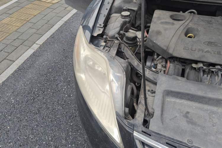 Used Ford Mondeo 2013 2.3L Fashion Edition Right Front Headlight