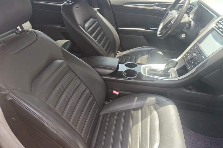 Used Ford Mondeo 2013 1.5L GTDi180 Fashion Edition Right Front Seat