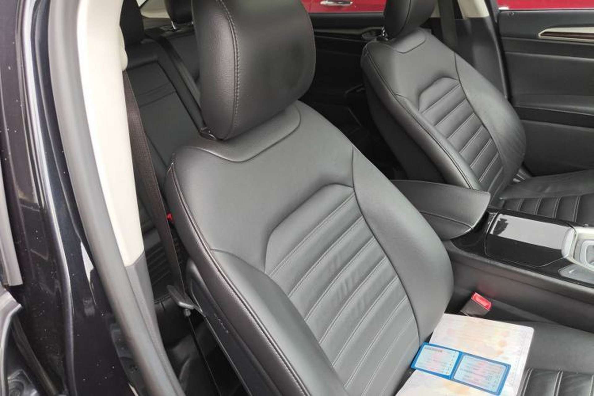 Used Ford Mondeo 2013 2.0L GTDi 200 Fashion Edition Right Front Seat