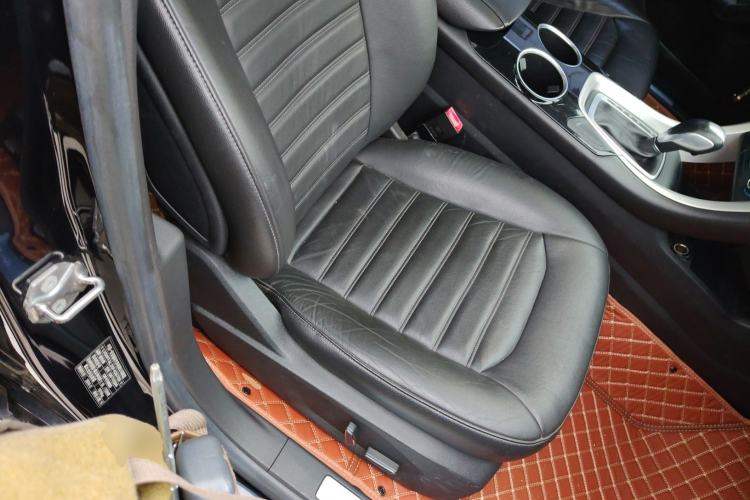 Used Ford Mondeo 2013 1.5L GTDi180 Fashion Edition Right Front Seat