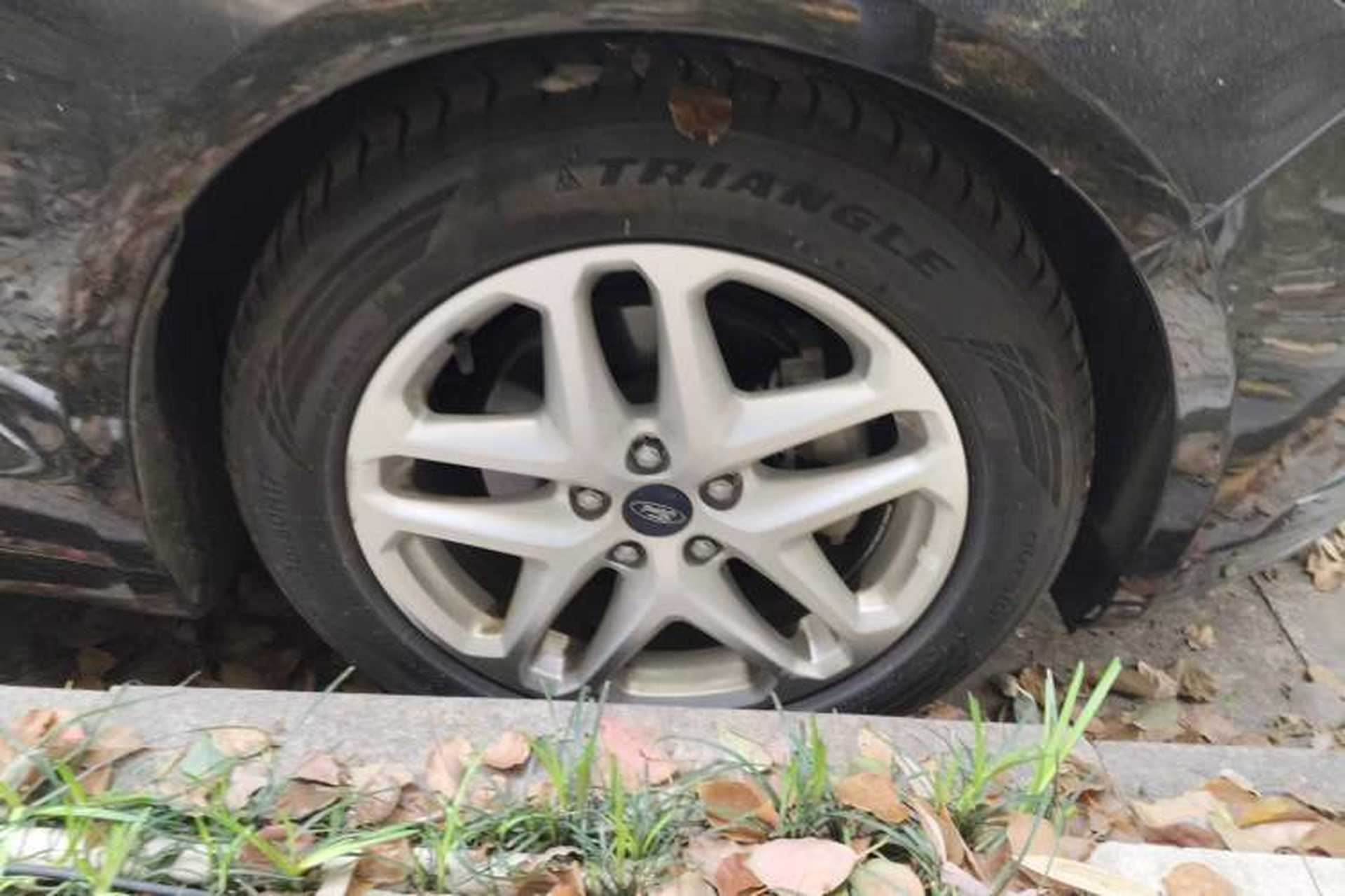 Used Ford Mondeo 2013 1.5L GTDi180 Fashion Edition Right Front Wheel Hub
