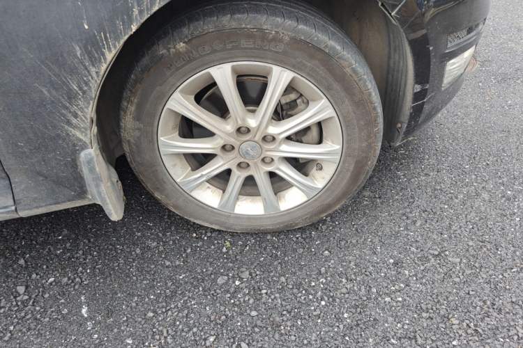 Used Ford Mondeo 2013 2.3L Fashion Edition Right Front Wheel Hub
