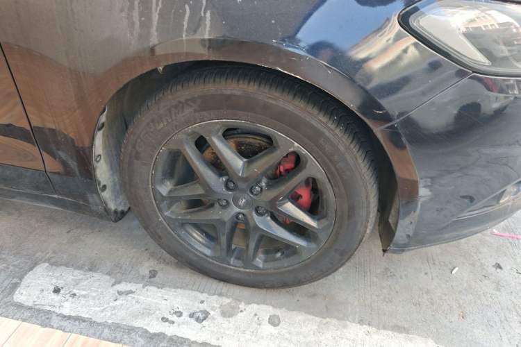Used Ford Mondeo 2013 1.5L GTDi180 Fashion Edition Right Front Wheel Hub