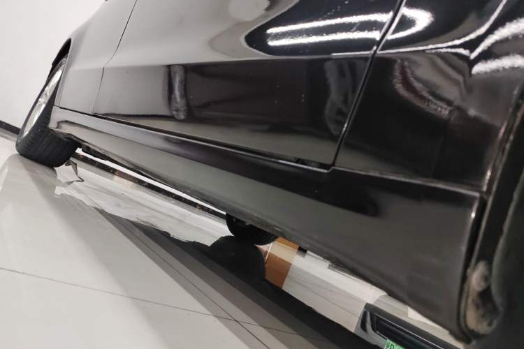 Used Ford Mondeo 2013 1.5L GTDi180 Fashion Edition Right Side Sill