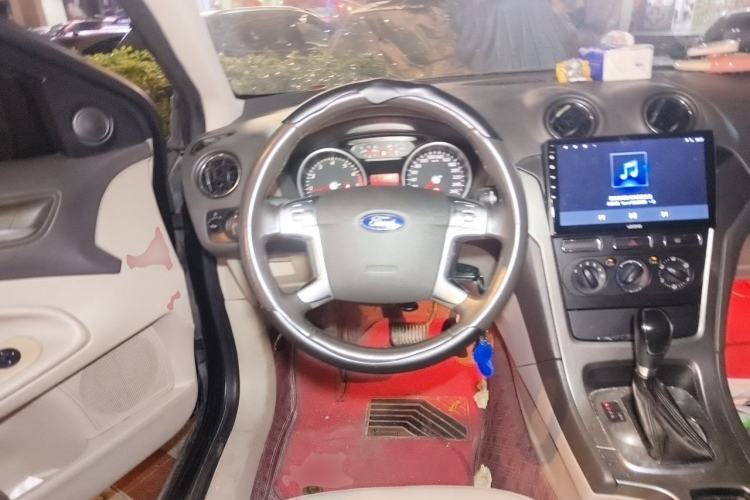 Used Ford Mondeo 2013 2.3L Fashion Edition Steering Wheel