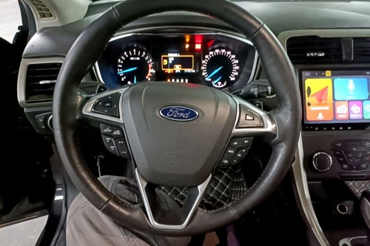 Used Ford Mondeo 2013 2.0L GTDi 200 Fashion Edition Steering Wheel