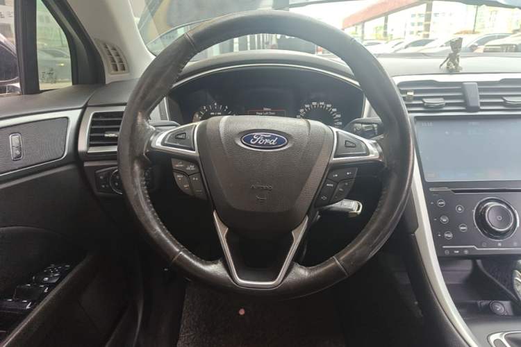 Used Ford Mondeo 2013 1.5L GTDi180 Fashion Edition Steering Wheel