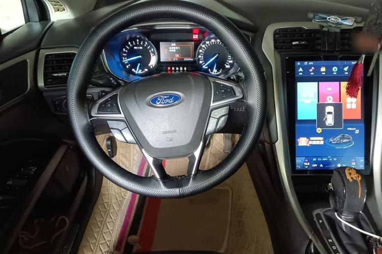Used Ford Mondeo 2013 2.0L GTDi 200 Fashion Edition Steering Wheel