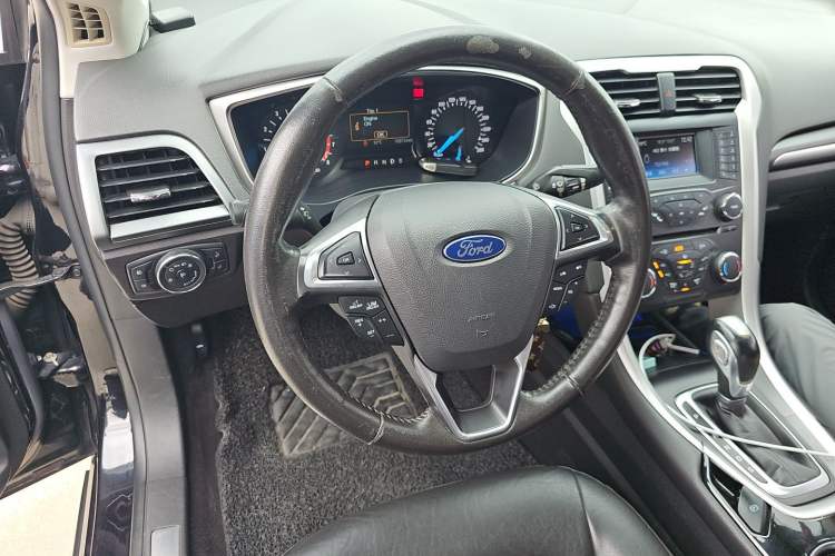 Used Ford Mondeo 2013 1.5L GTDi180 Fashion Edition Steering Wheel