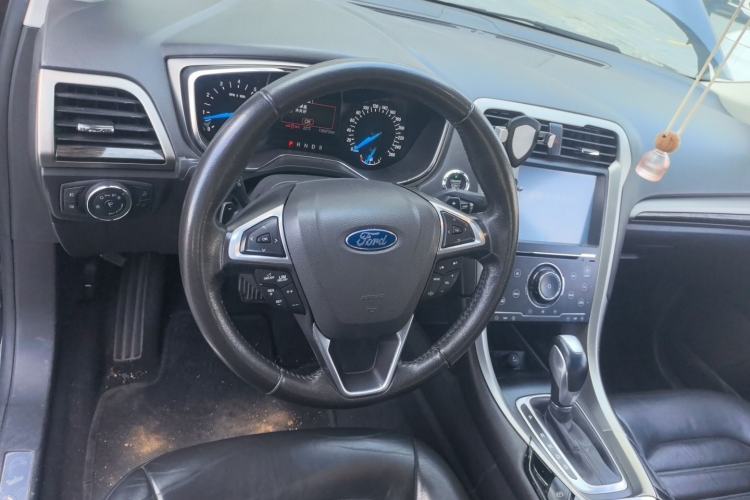 Used Ford Mondeo 2013 2.0L GTDi 200 Fashion Edition Steering Wheel