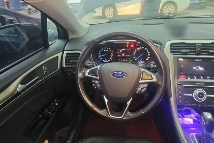 Used Ford Mondeo 2013 2.0L GTDi 200 Fashion Edition Steering Wheel
