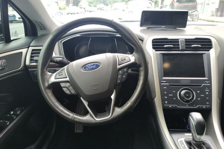 Used Ford Mondeo 2013 2.0L GTDi240 Flagship Edition Steering Wheel