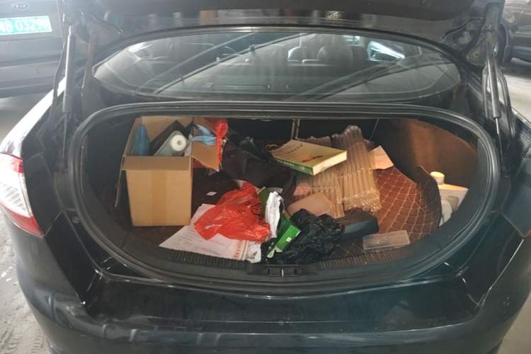 Used Ford Mondeo 2013 2.3L Fashion Edition Trunk