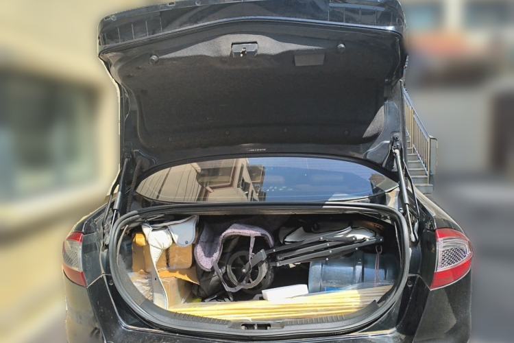 Used Ford Mondeo 2013 2.3L Fashion Edition Trunk