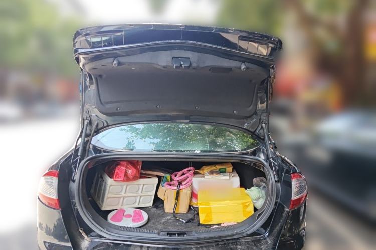 Used Ford Mondeo 2013 2.3L Fashion Edition Trunk