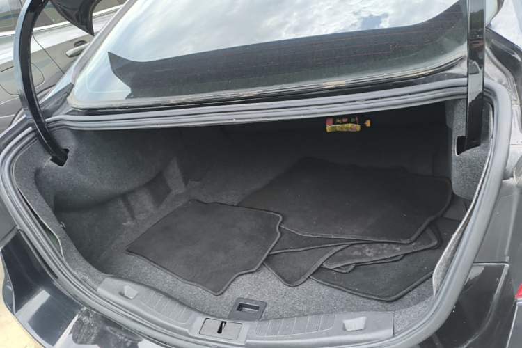 Used Ford Mondeo 2013 2.0L GTDi 200 Luxury Model Trunk