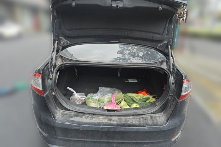 Used Ford Mondeo 2013 2.3L Fashion Edition Trunk