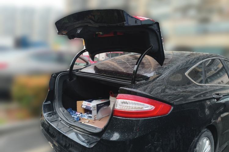 Used Ford Mondeo 2013 2.0L GTDi 200 Luxury Model Trunk