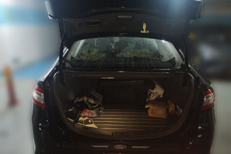 Used Ford Mondeo 2013 2.0L GTDi 200 Luxury Model Trunk