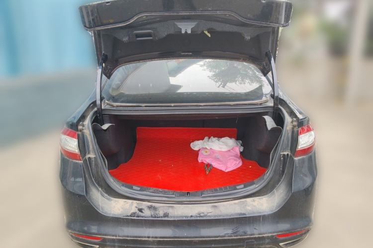Used Ford Mondeo 2013 2.0L GTDi 200 Fashion Edition Trunk