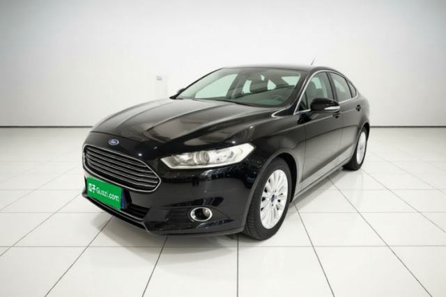 Ojetý Ford Mondeo 2013 2.0L GTDi 200 Fashion Edition