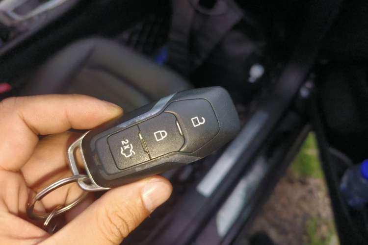 Used Ford Mondeo 2013 2.0L GTDi240 Flagship Edition Vehicle Key