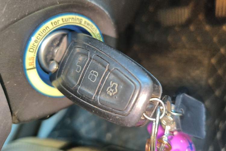 Used Ford Mondeo 2013 2.3L Fashion Edition Vehicle Key