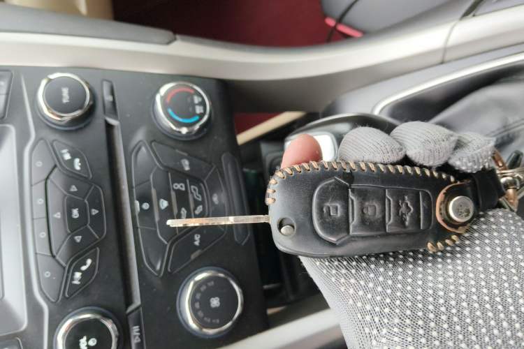 Used Ford Mondeo 2013 1.5L GTDi180 Comfort Model Vehicle Key