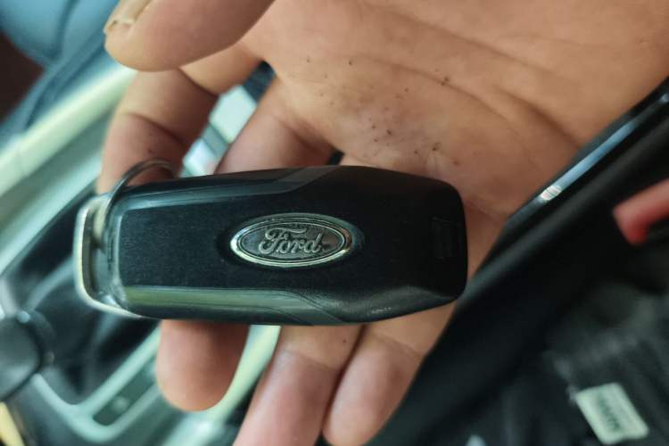 Used Ford Mondeo 2013 2.0L GTDi 200 Fashion Edition Vehicle Key