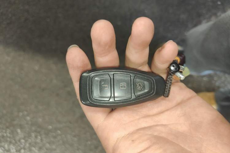 Used Ford Mondeo 2013 2.3L Luxury Model Vehicle Key