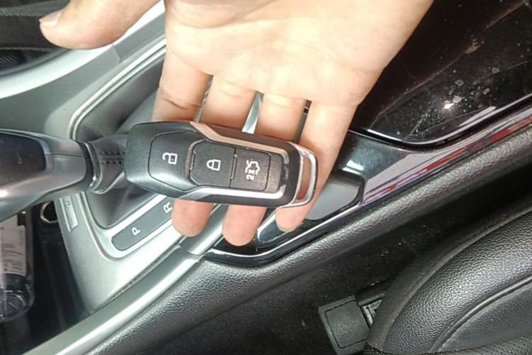 Used Ford Mondeo 2013 2.0L GTDi240 Luxury Sport Model Vehicle Key