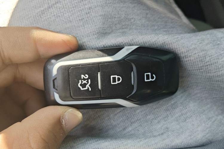 Used Ford Mondeo 2013 2.0L GTDi 200 Luxury Model Vehicle Key