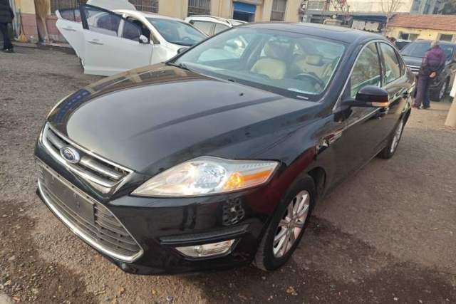 Ojetý Ford Mondeo 2013 2.3L Fashion Edition