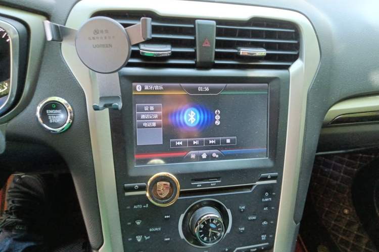 Used Ford Mondeo 2013 2.0L GTDi 200 Fashion Edition Audio And AC Panel