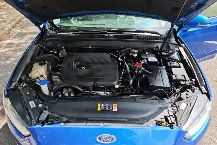 Used Ford Mondeo 2013 1.5L GTDi180 Fashion Edition Engine Bay